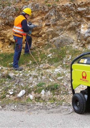 Agregaty prądotwórcze z silnikiem spalinowym PRAMAC Lifter E 8000