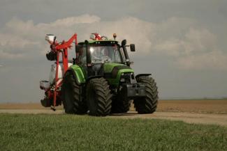 Traktory z napędem 4WD DEUTZ-FAHR 6150.4 P Agrotron