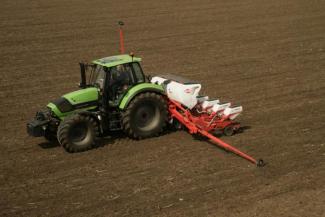 Traktory z napędem 4WD DEUTZ-FAHR 6150.4 P Agrotron