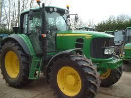 Traktory z napędem 4WD John Deere 6830 Premium