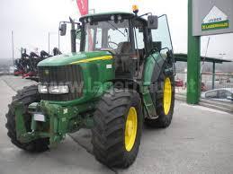 Traktory z napędem 4WD John Deere 6920 Premium Plus