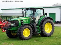 Traktory z napędem 4WD John Deere 6930 Premium