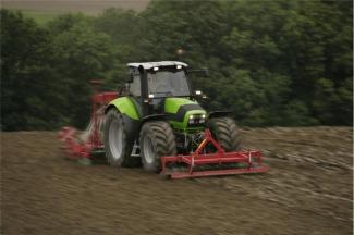 Traktory z napędem 4WD DEUTZ-FAHR Agrotron M 625 DCR