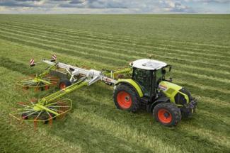 Traktory z napędem 4WD Claas Arion 510