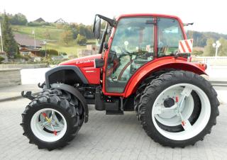 Traktory z napędem 4WD Lindner Geotrac 64 ep