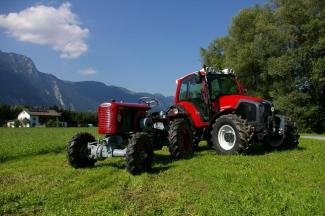 Traktory z napędem 4WD Lindner Geotrac 84