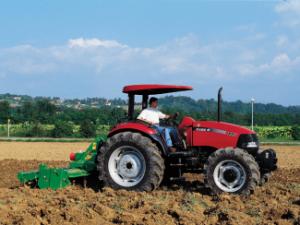 Traktory z napędem 4WD Case IH JX 95 Basis