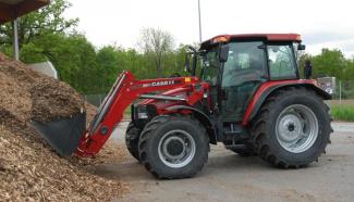 Traktory z napędem 4WD Case IH JXU 95 Komfort