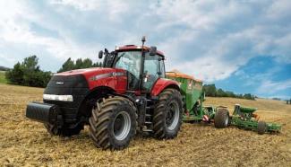 Traktory z napędem 4WD Case IH Magnum 250 Profi 2