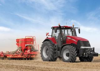 Traktory z napędem 4WD Case IH Magnum 280 CVX Basis