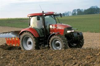 Traktory z napędem 4WD Case IH Maxxum 140 Basis EHR