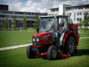 Traktory z napędem 4WD Massey Ferguson MF 1540 D
