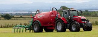 Traktory z napędem 4WD Massey Ferguson MF 7618 Dyna 6