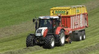 Traktory z napędem 4WD Steyr 4130 Profi Profi