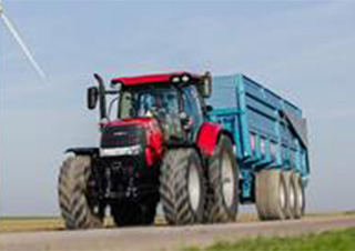 Traktory z napędem 4WD Case IH Puma CVX 185 EP Basis