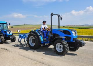 Traktory z napędem 4WD Landini Rex DT 4-110F