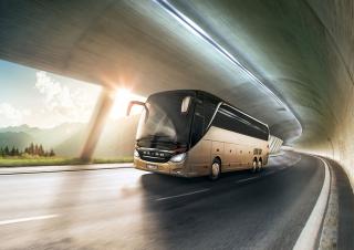 Autobusy Autokary turystyczne Setra S 515 HDH