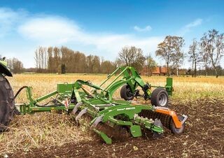 Brona talerzowo-zębowa Amazone Catros XL 6003-2TS