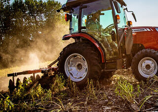 Brona talerzowo-zębowa Massey Ferguson DHS64