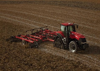 Brona talerzowo-zębowa Case IH True-Tandem 335 VT 22