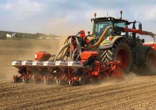 Brony wibracyjne Kuhn HR 4530 RCS 