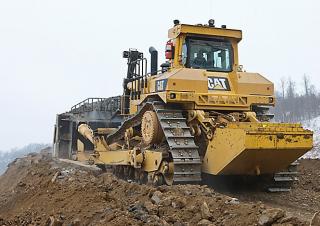 Buldożery Caterpillar D11T CD