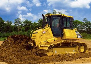 Buldożery Komatsu D61EX-24E0