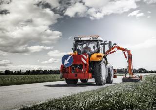Traktory z napędem 4WD Steyr 4110 Profi CVT Basis