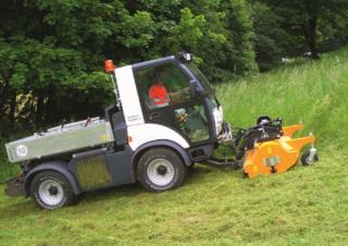 Pojazdy Ciągniki kompaktowe Hako Multicar M29 C, CHK