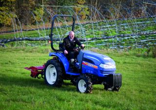 Pojazdy Ciągniki kompaktowe Iseki TH 4365