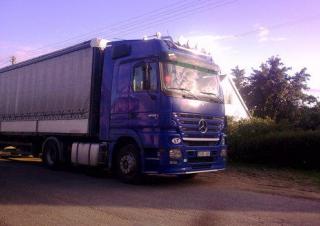 Samochody ciężarowe Ciągniki siodłowe Mercedes-Benz Actros 1850 LS 4x2