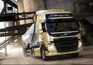 Samochody ciężarowe Ciągniki siodłowe Volvo Trucks FM11.330 6x2 Tractor Low Lite Pusher