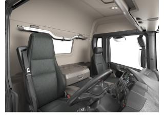 Samochody ciężarowe Ciągniki siodłowe Scania L 320 A6x4NB