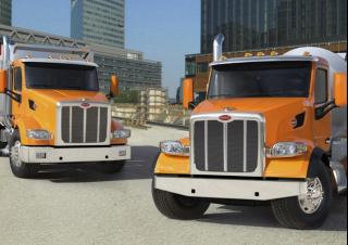 Samochody ciężarowe Ciągniki siodłowe ze sztywnym podwoziem Peterbilt 348 PACCAR PX-7