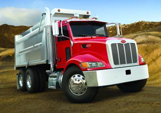 Samochody ciężarowe Ciągniki siodłowe ze sztywnym podwoziem Peterbilt 348 PACCAR PX-7