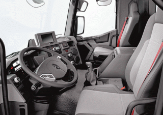 Samochody ciężarowe Ciągniki siodłowe ze sztywnym podwoziem Renault K 380.18 4X2 R MEDIUM E6