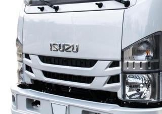 Samochody ciężarowe Ciągniki siodłowe ze sztywnym podwoziem Isuzu Q95 M