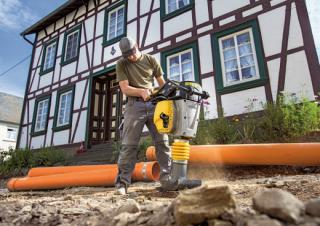 Ubijaki wibracyjne Ubijaki wibracyjne diesel i benzynowe Bomag BT 60