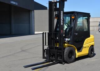 Wózki widłowe z silnikiem wysokoprężnym Hyundai 25D-9E