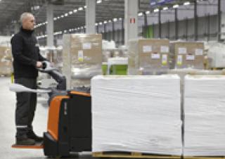 Wózek paletowy ręczny BT LPE 250