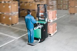 Wózki paletowe Elektryczne wózki paletowe platformowe Mitsubishi PBV20N2