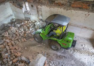 Elektryczne ładowarki kołowe Avant Tecno e6