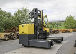 Wózki widłowe boczne Elektryczne wózki widłowe boczne Combi-Lift C 8000 ESL