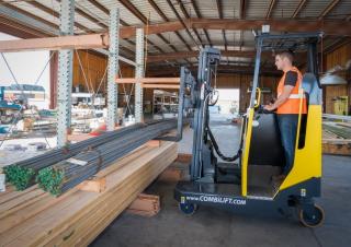 Wózki widłowe boczne Elektryczne wózki widłowe boczne Combi-Lift Combi 2500 MR 1