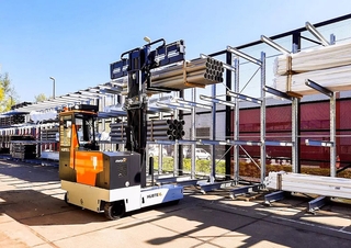 Wózki widłowe boczne Elektryczne wózki widłowe boczne Hubtex MaxX 45 EL