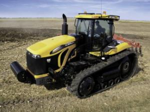 Ciągniki na gąsienicach gumowych Challenger MT855 C