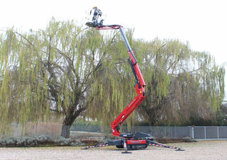 Podnośniki koszowe przegubowe Gąsienicowe, przegubowe podnośniki koszowe Hinowa Lightlift 13.70 Performance IIIS