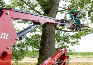 Podnośniki koszowe przegubowe Gąsienicowe, przegubowe podnośniki koszowe Hinowa Lightlift 14.70 IIIS