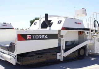 Gąsienicowe rozściełacze asfaltu Terex CR462