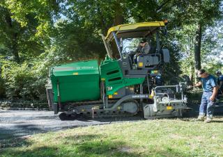 Gąsienicowe rozściełacze asfaltu Vögele Super 1300-3i